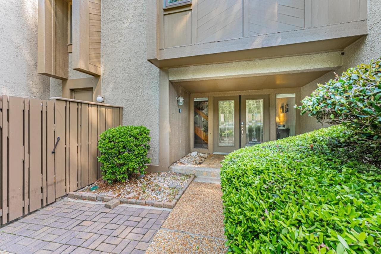 Villa Pet Friendly! 503 Plantation Club Walk To Pool Sleeps 6 Sea Pines Hilton Head Island Exterior foto